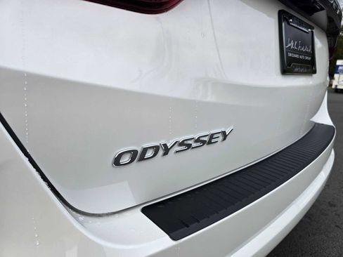 New 2026 Honda Odyssey EX-L image 15