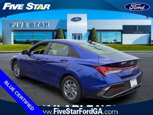Used 2025 Hyundai Elantra Hybrid FWD image 5