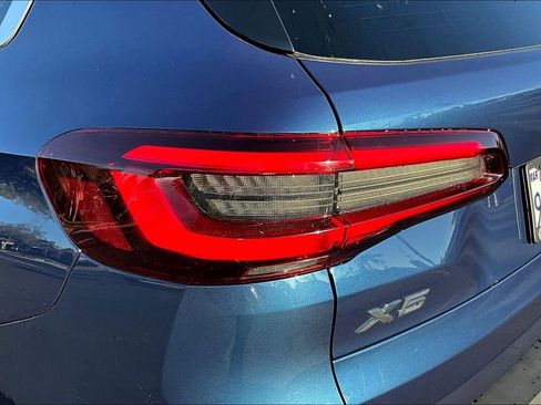 Used 2023 BMW X5 sDrive40i w/ Premium Package image 21