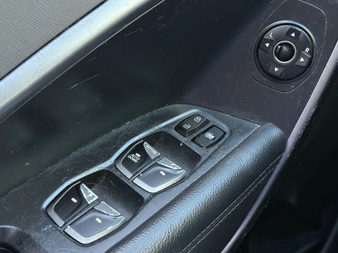 Used 2018 Hyundai Santa Fe Sport image 23