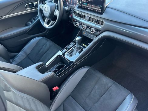 Certified 2025 Acura Integra A-Spec image 16