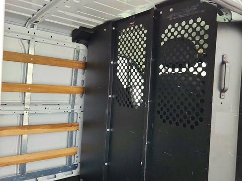 Used 2025 RAM ProMaster 2500 w/ U-Haul Equipment Group FWD image 23