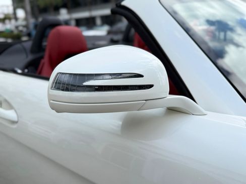 Used 2012 Mercedes-Benz SLS AMG Roadster image 10