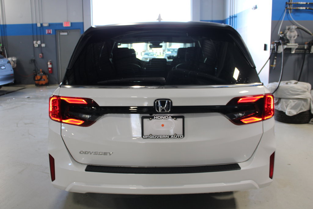 New 2027 Honda Odyssey EX-L image 9