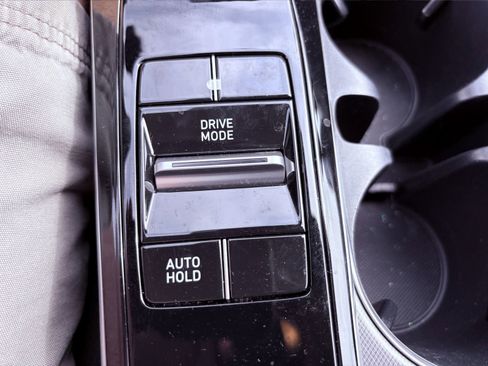 Used 2022 Hyundai Sonata SEL image 16