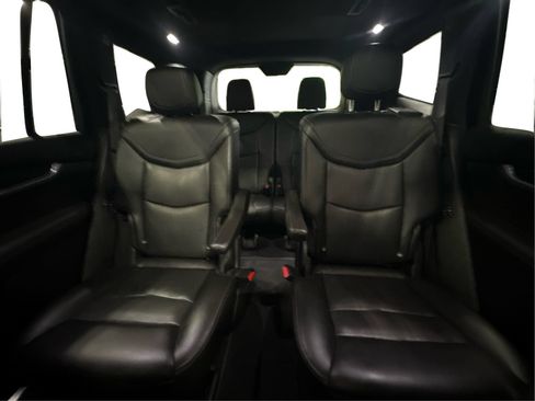 Certified 2023 Cadillac XT6 Premium Luxury w/ Technology Package AWD/4WD image 15