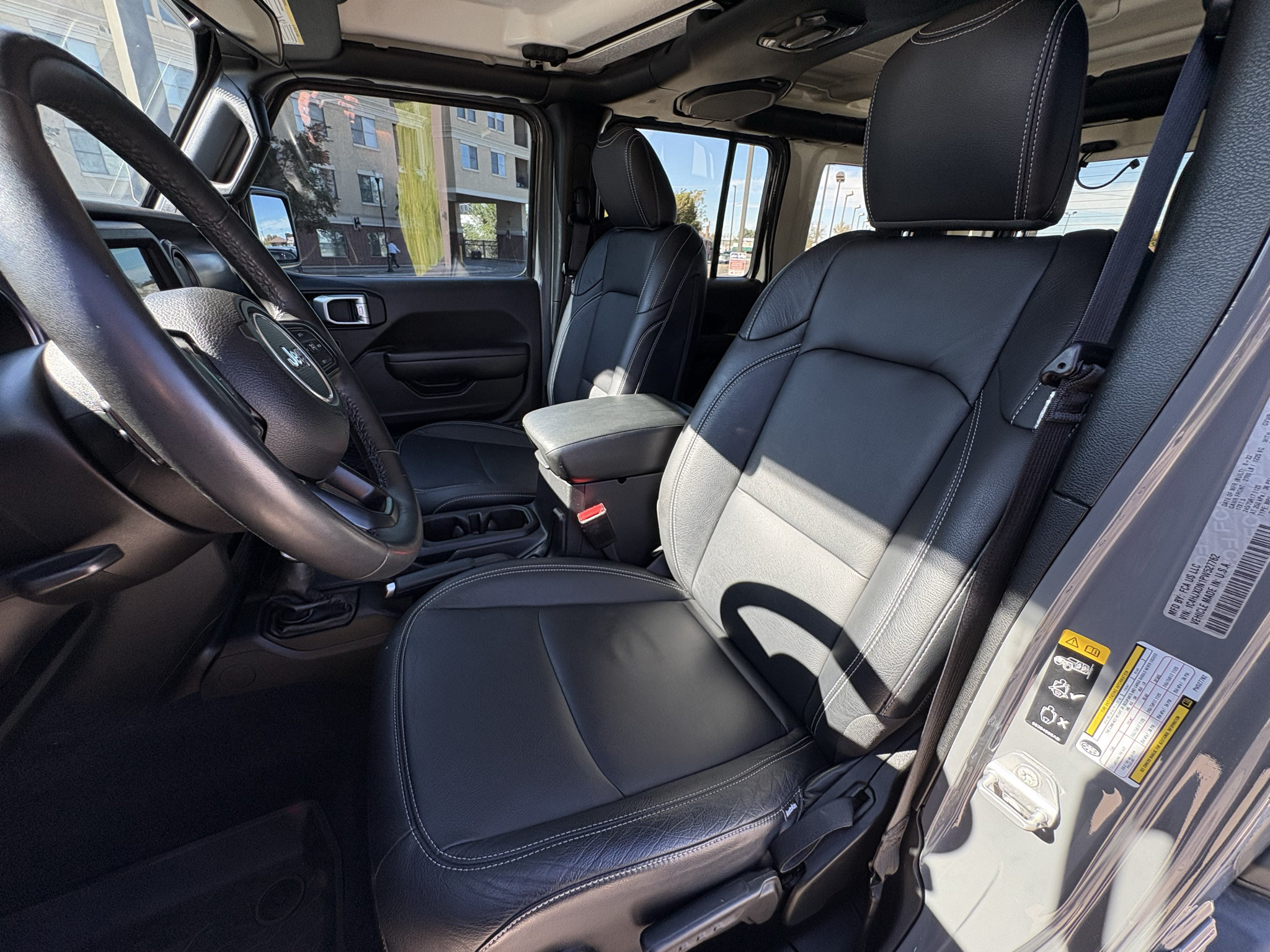 Used 2023 Jeep Wrangler Unlimited Sport AWD/4WD image 19