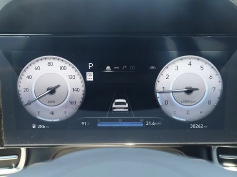 Used 2024 Hyundai Elantra SEL FWD image 15