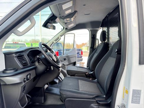 Used 2024 Ford Transit 250 Low Roof w/ Exterior Upgrade Package image 16