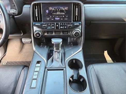 Used 2023 Lexus LX 600 4WD w/ Interior Upgrade Package image 25