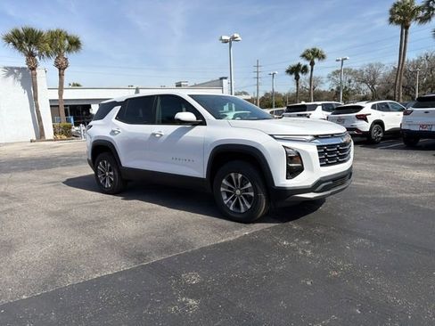 New 2026 Chevrolet Equinox LT w/ Safety and Technology Package FWD image 17