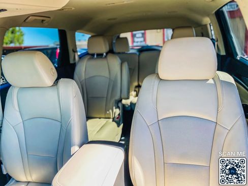 Used 2020 Buick Enclave Premium w/ Surround and Sites Package FWD image 26