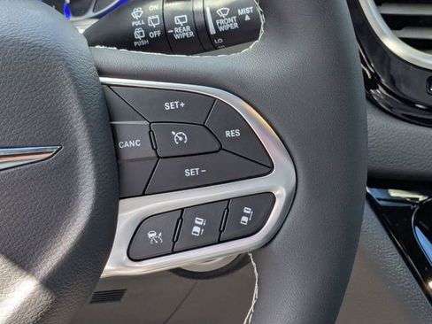 New 2026 Chrysler Voyager LX image 31