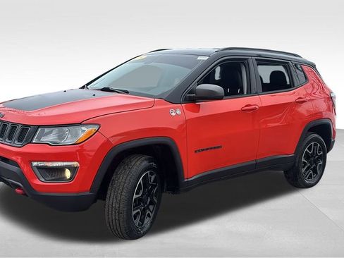 Used 2019 Jeep Compass Trailhawk w/ Leather Interior Group image 3