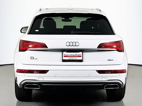 Used 2023 Audi Q5 e Premium Plus w/ Premium Plus Package image 3