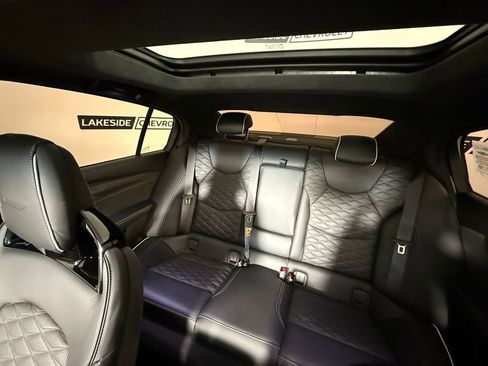 Used 2022 Cadillac CT5 V Blackwing w/ Parking Package RWD image 35