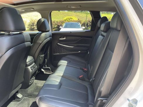 Certified 2023 Hyundai Santa Fe SEL w/ Premium Package FWD image 11