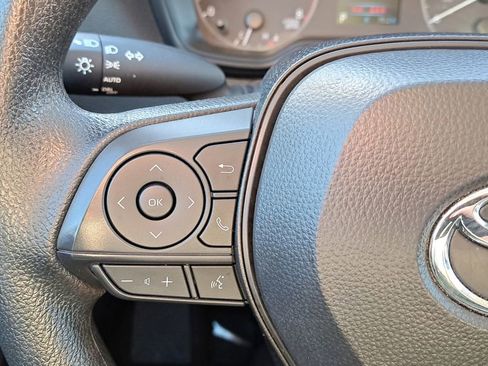 Used 2024 Toyota Corolla LE image 25