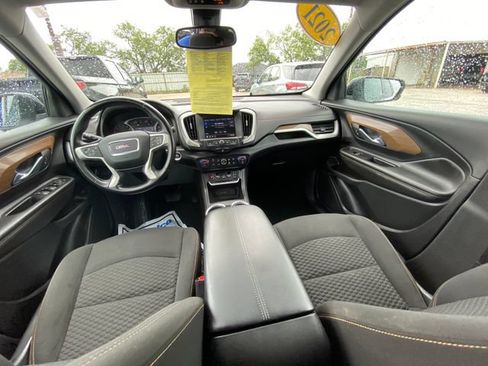 Used 2021 GMC Terrain SLE w/ Driver Convenience Package FWD image 15
