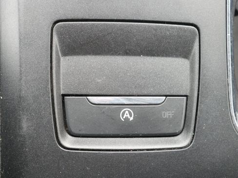 Used 2019 Ford Fusion SE image 21