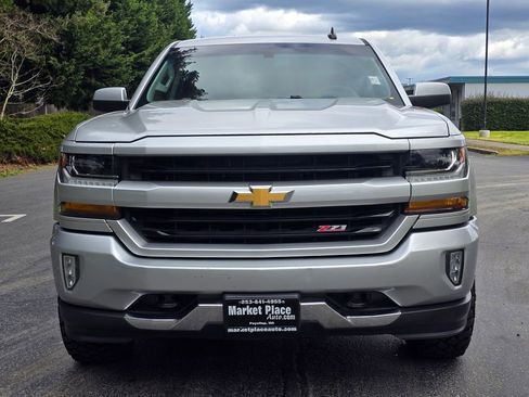 Used 2017 Chevrolet Silverado 1500 LT w/ Texas Edition image 9
