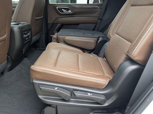 Used 2021 Chevrolet Tahoe High Country AWD/4WD image 21