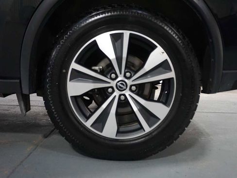 Used 2023 Nissan Murano SV image 9