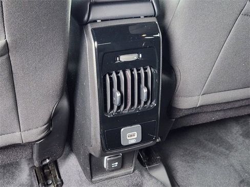 Used 2023 Jeep Compass Sport image 28