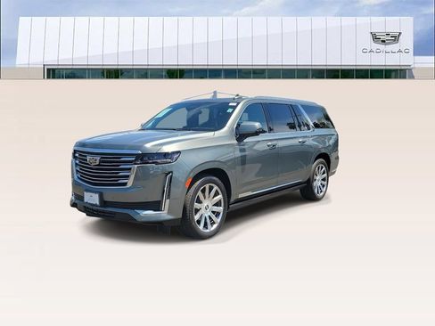 Certified 2024 Cadillac Escalade ESV Premium Luxury Platinum AWD/4WD image 4