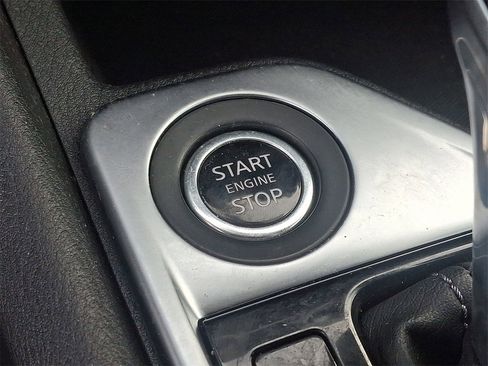 Used 2022 Nissan Sentra SV image 23