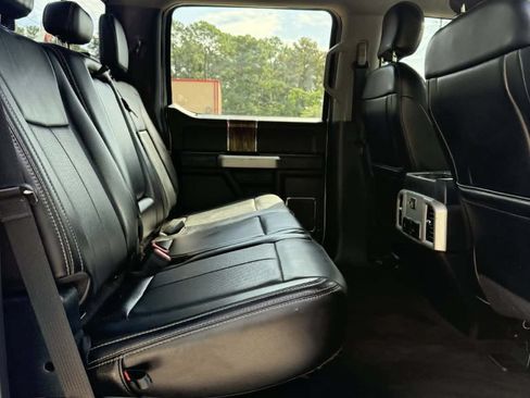 Used 2019 Ford F150 Lariat AWD/4WD image 11