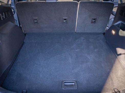 Used 2023 Ford Edge SEL image 25