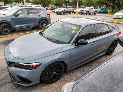Used 2024 Honda Civic Si image 3