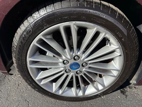 Used 2013 Ford Fusion SE image 21