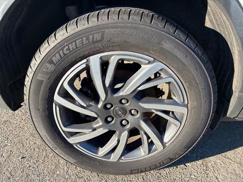 Used 2024 Lincoln Corsair AWD w/ Equipment Group 101A image 13