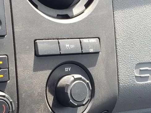 Used 2013 Ford F250 XL w/ XL Value Pkg AWD/4WD image 26