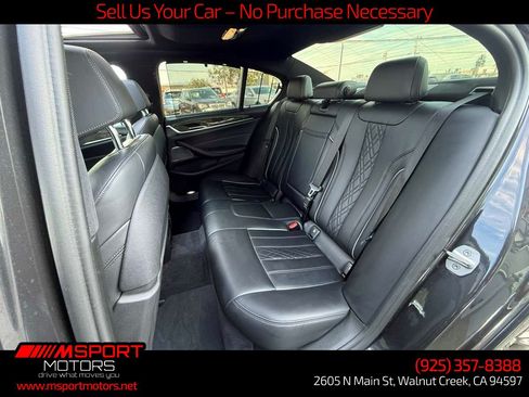 Used 2019 BMW M550i xDrive w/ Premium Package AWD/4WD image 6