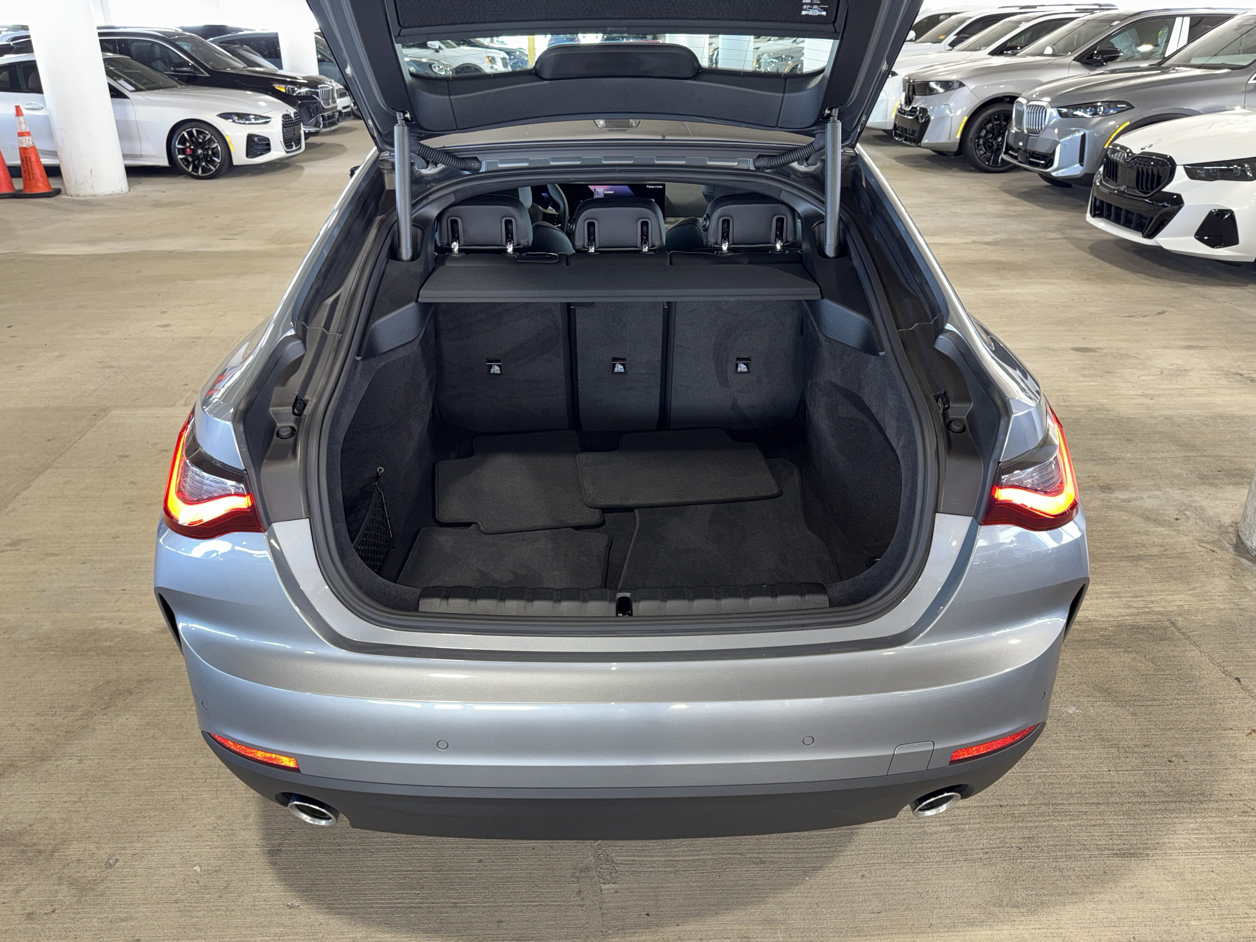 Certified 2025 BMW 430i w/ Premium Package RWD image 13