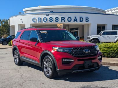 Certified 2022 Ford Explorer XLT w/ Equipment Group 202A
