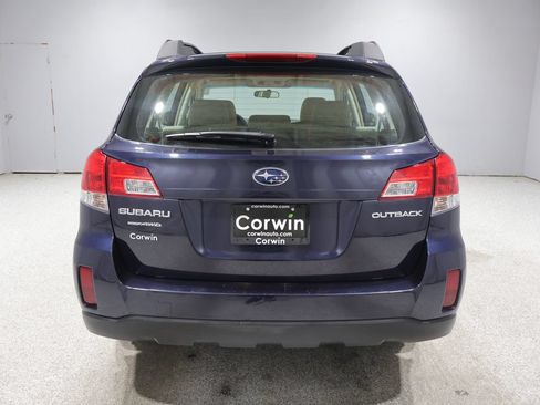 Used 2012 Subaru Outback 2.5i w/ Alloy Wheel Pkg AWD/4WD image 3