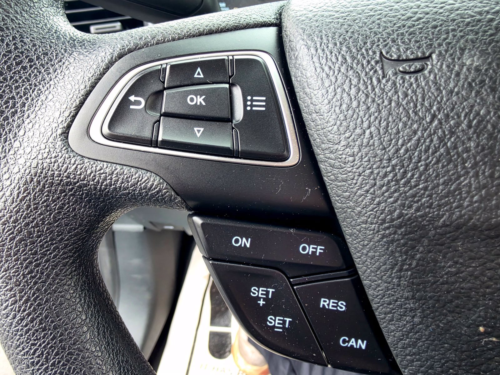Used 2020 Ford EcoSport S FWD image 18