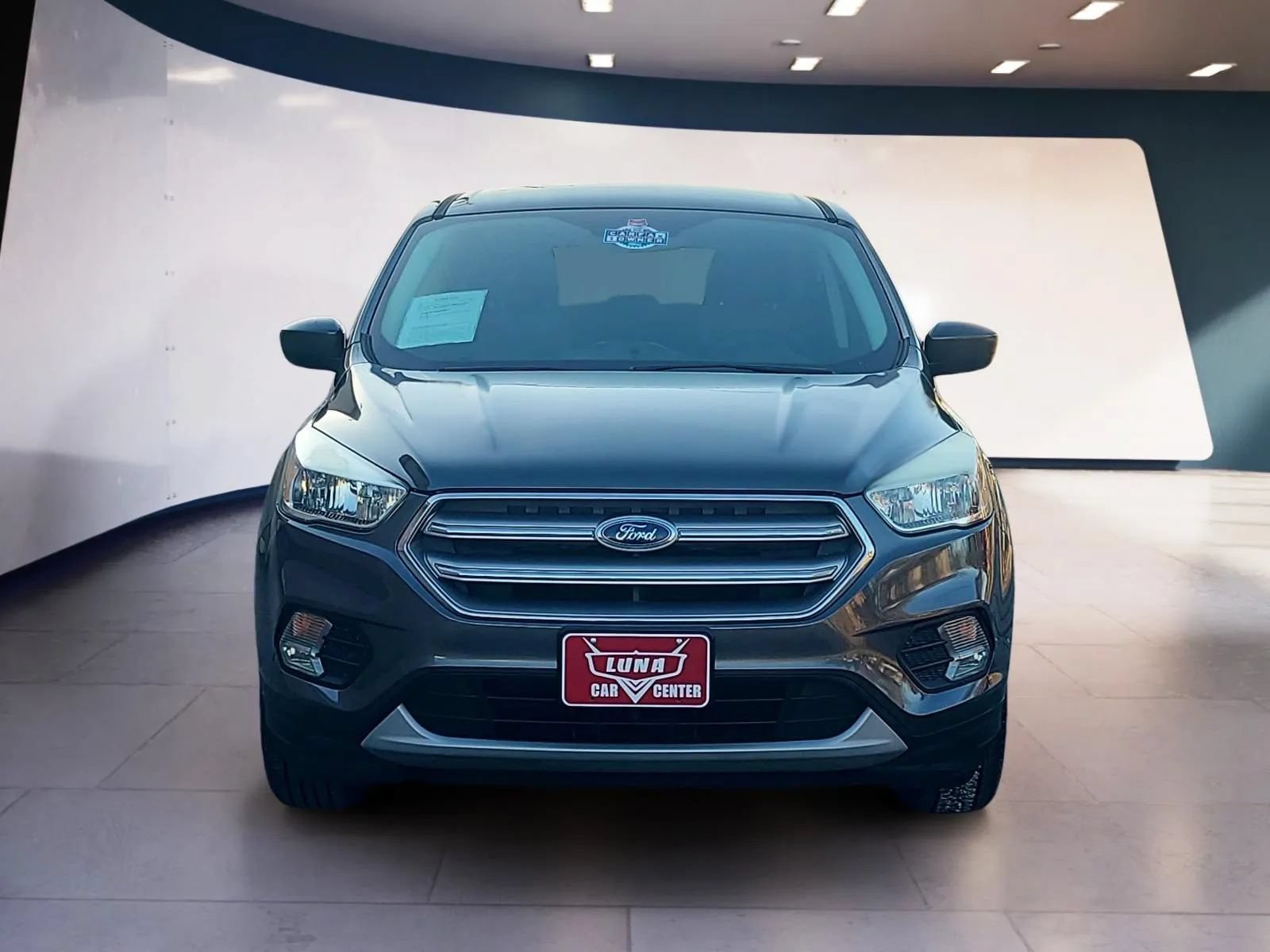 Used 2017 Ford Escape SE FWD image 8