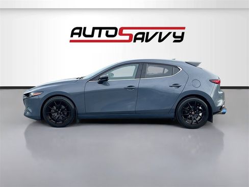 Used 2022 MAZDA MAZDA3 s image 4