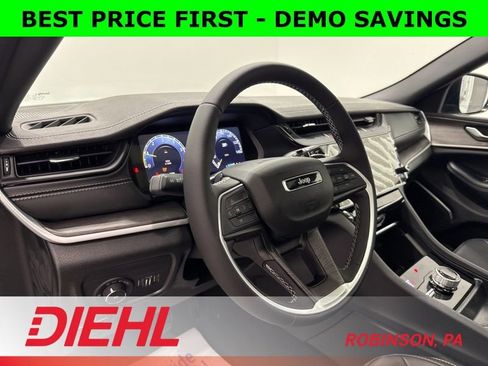 New 2026 Jeep Grand Cherokee Limited AWD/4WD image 22