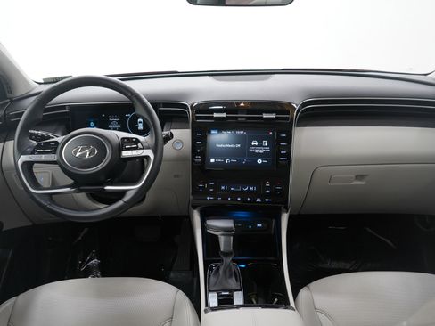 Used 2023 Hyundai Tucson SEL w/ Convenience Package image 16
