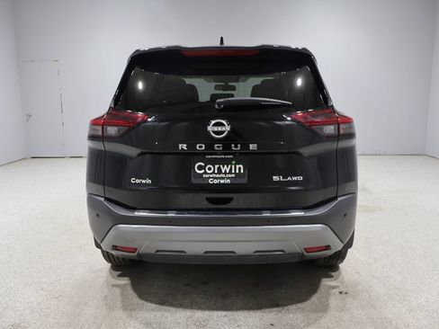 Used 2023 Nissan Rogue SL w/ SL Premium Package AWD/4WD image 3