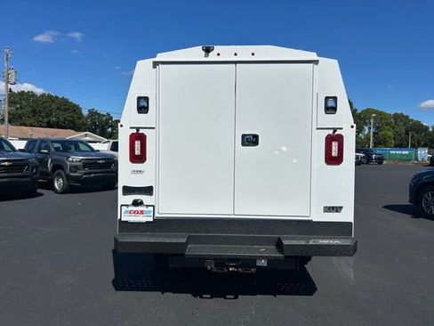 New 2025 Chevrolet Express 3500 w/ Power Convenience Package RWD image 4