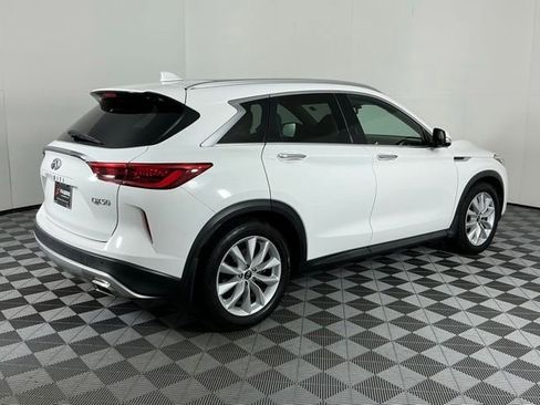 Used 2019 INFINITI QX50 Essential w/ Cargo Package FWD image 7