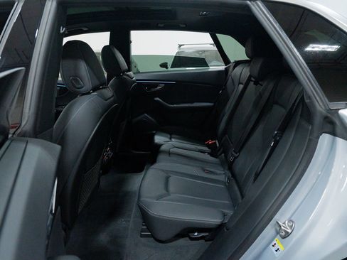 Used 2019 Audi Q8 Prestige w/ Towing Package image 20