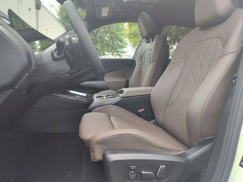 Used 2025 BMW X3 xDrive30i w/ Convenience Package image 5